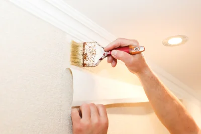 Pose de papier peint à Belloy-en-France — revêtements muraux et toiles de verre